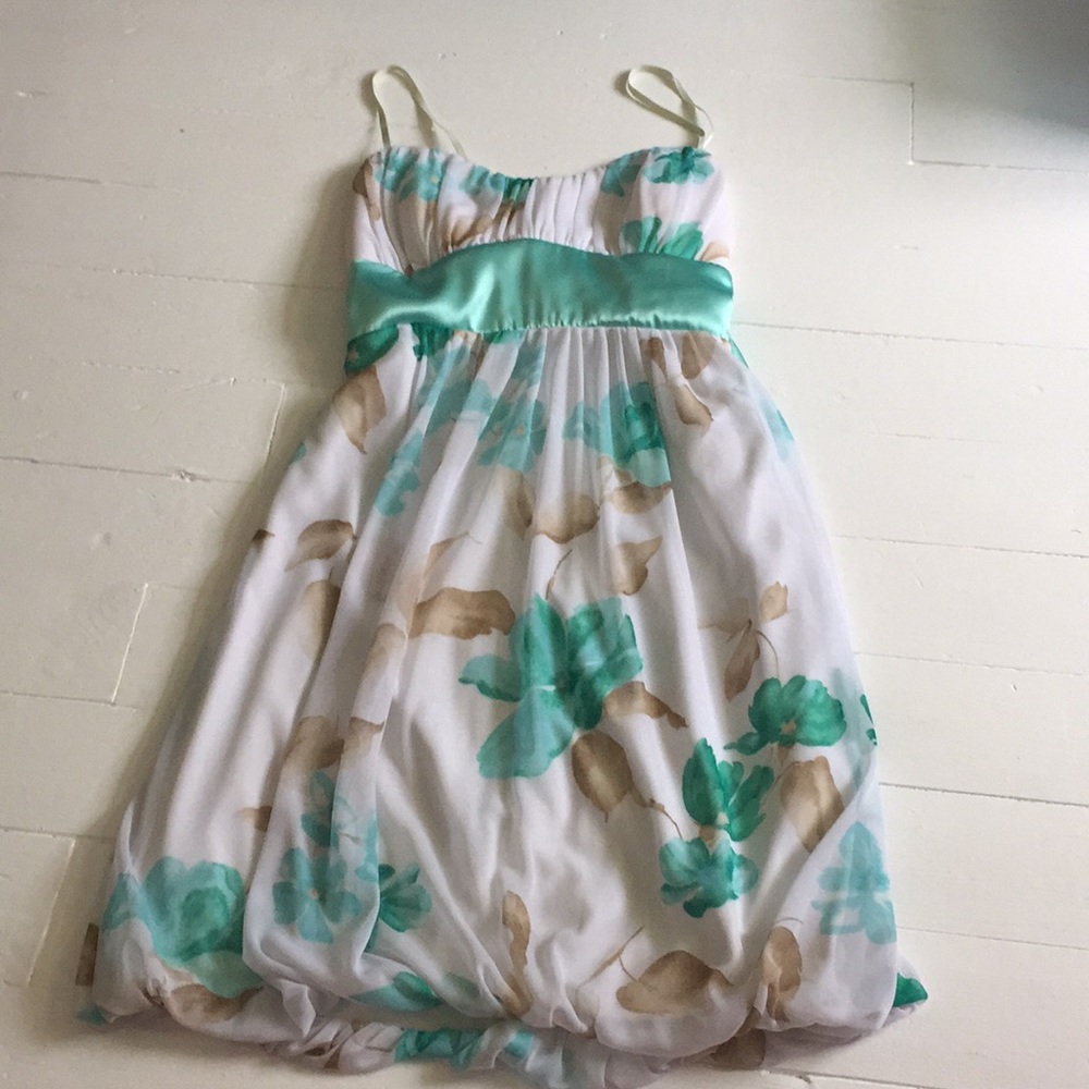 Short formal dress